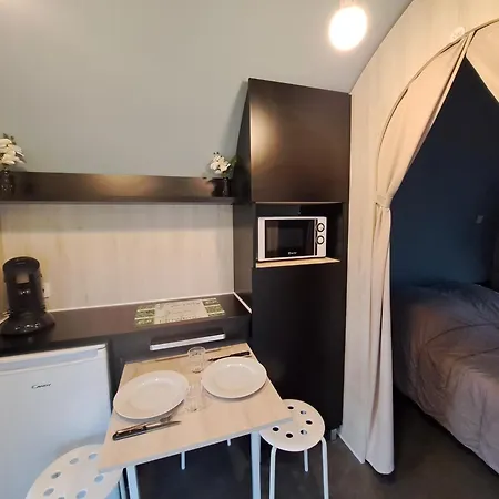 Le Beauvillage אתר קמפינג לוזרט