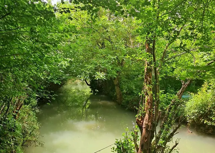 Le Beauvillage Camping *