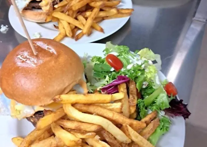 Le Beauvillage Lauzerte